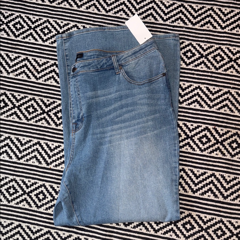 Hi Rise Flare Bootcut Jean - Picture 5 of 6